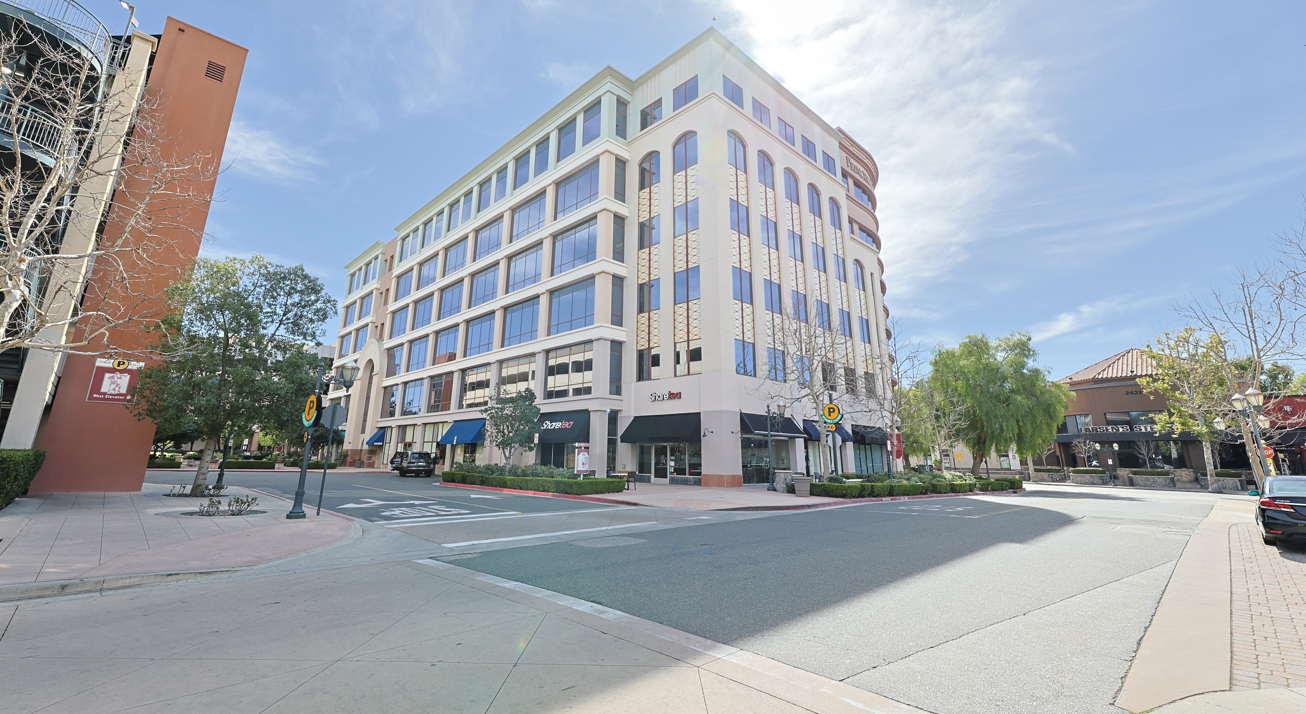 Valencia Town Center - Image 8