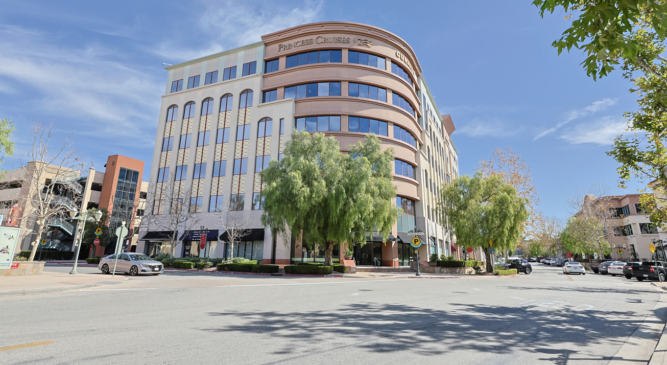 Valencia Town Center - Image 7